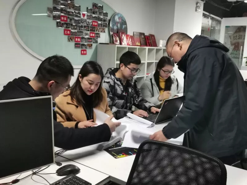 七彩匠心|業(yè)務中心：成長是一種蛻變