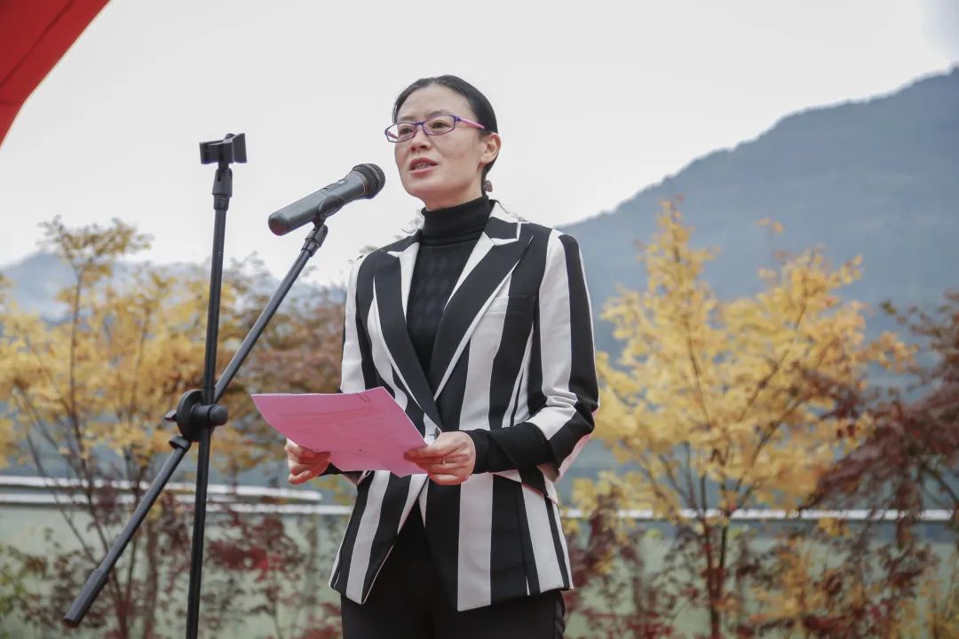 聚焦七彩|“國家花卉工程技術研究中心彩葉植物創(chuàng)新中心（西南）”隆重揭牌