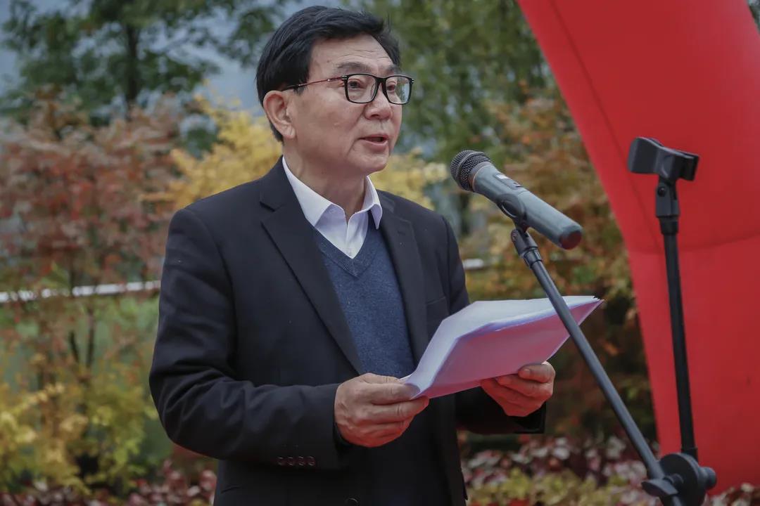 聚焦七彩|“國家花卉工程技術研究中心彩葉植物創(chuàng)新中心（西南）”隆重揭牌