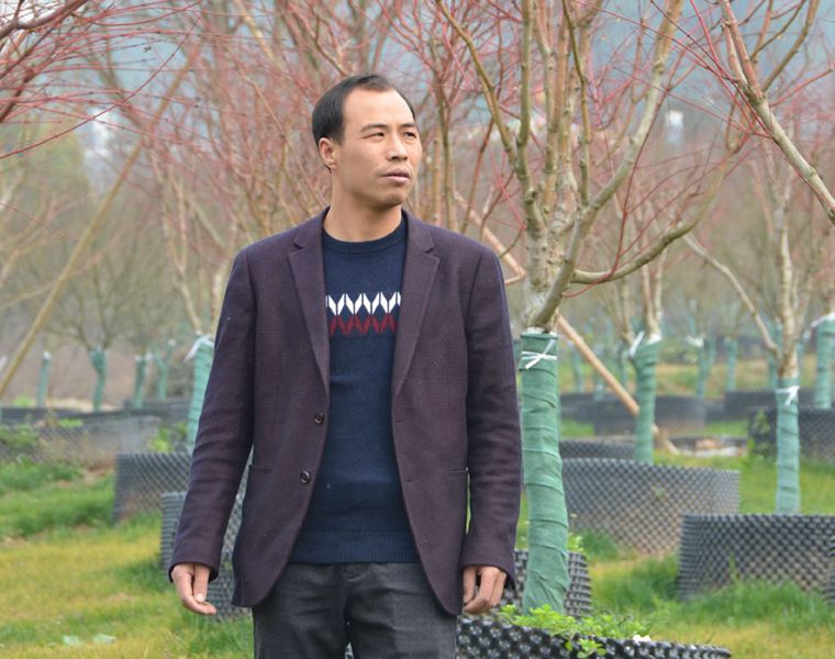 貧困農(nóng)戶返鄉(xiāng)創(chuàng)業(yè)-潘亮