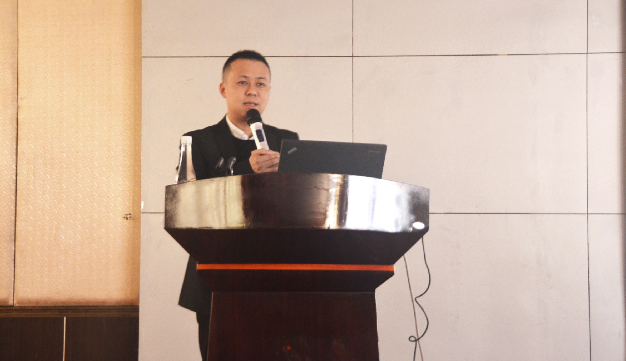 七彩快訊 | 七彩林業(yè)受邀出席彩葉植物品種介紹會(huì)